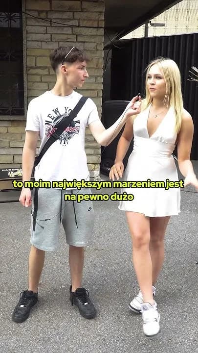 Z kim jest Santia? Tajemnice życia uczuciowego gwiazdy TEENZ