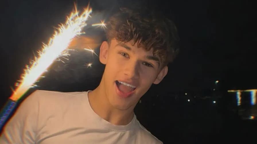 Z kim jest Gawronek? Nowa miłość influencera zaskakuje fanów Z kim jest Gawronek? Nowa miłość influencera zaskakuje fanów